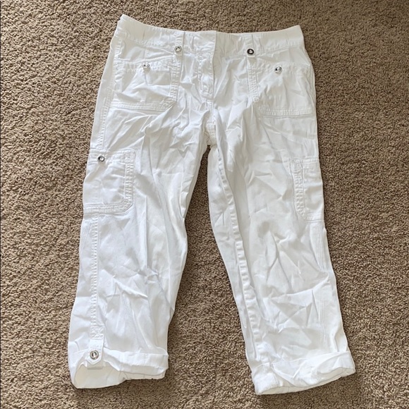 white cargo capri pants